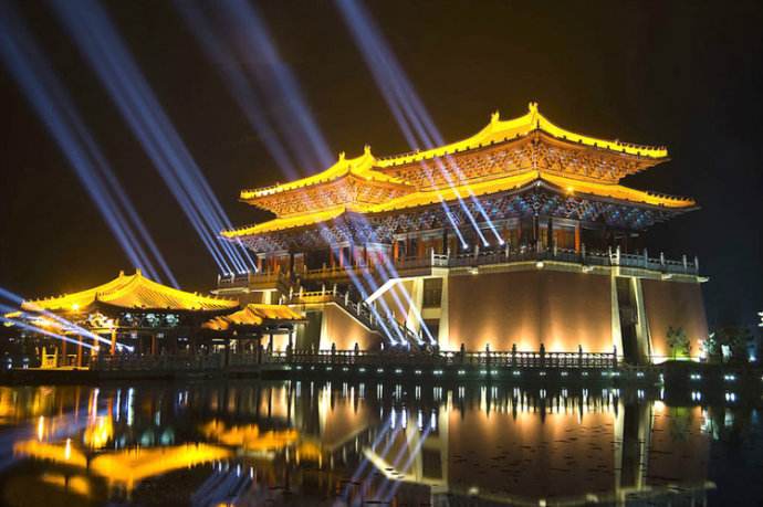 一样的建筑，不一样的视觉效果