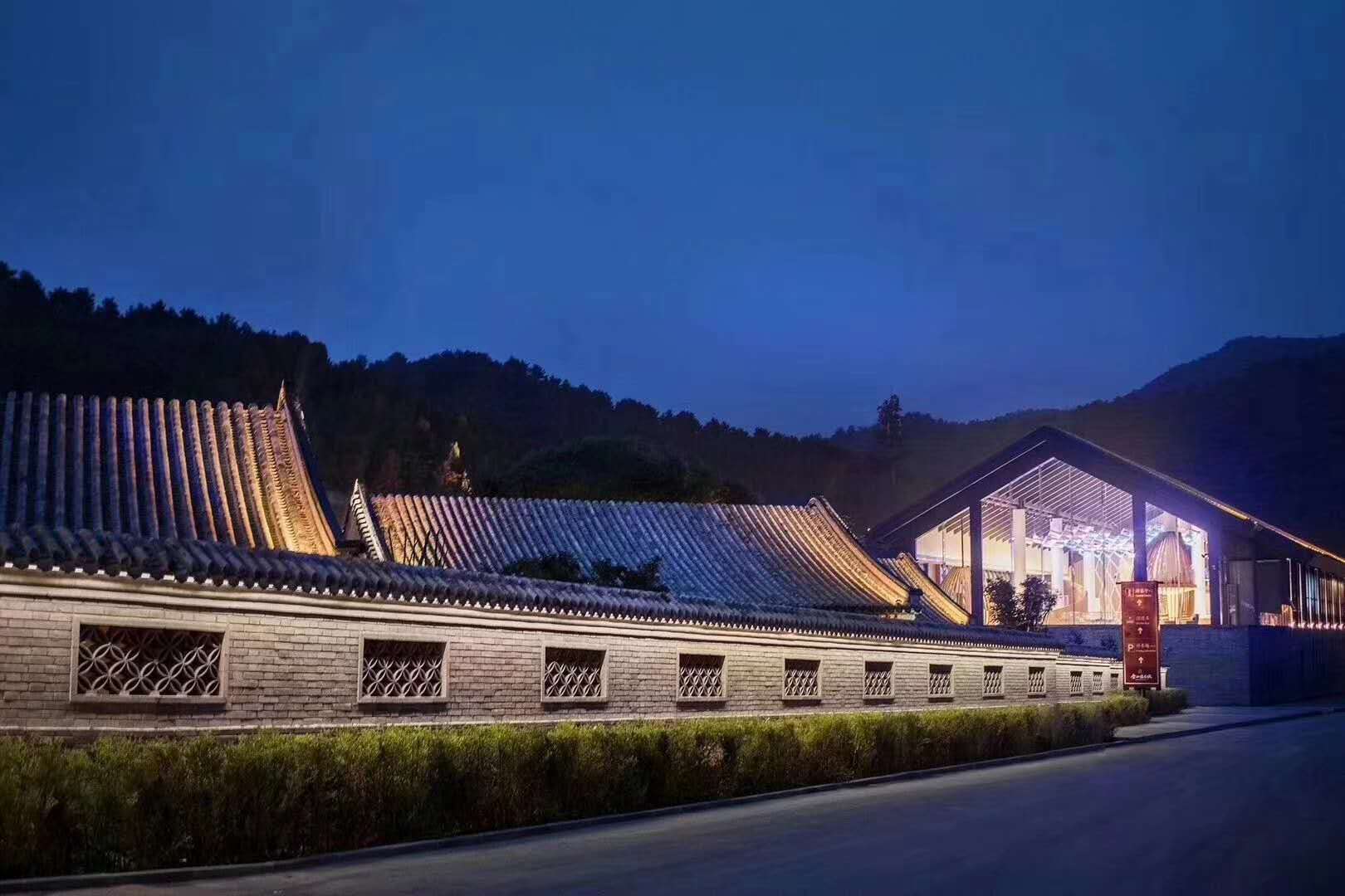 酒店楼体亮化