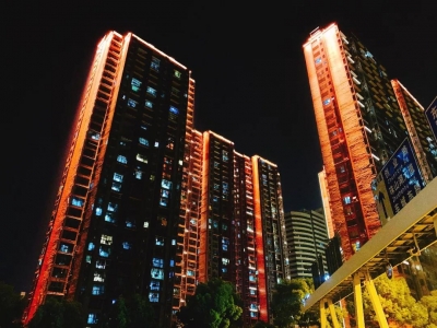 武汉开发区商业楼亮化——星空体育app下载
照明