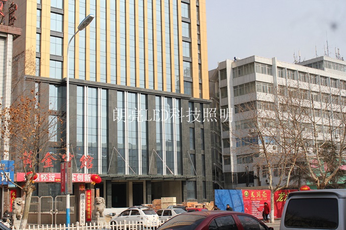 LED护栏管.jpg